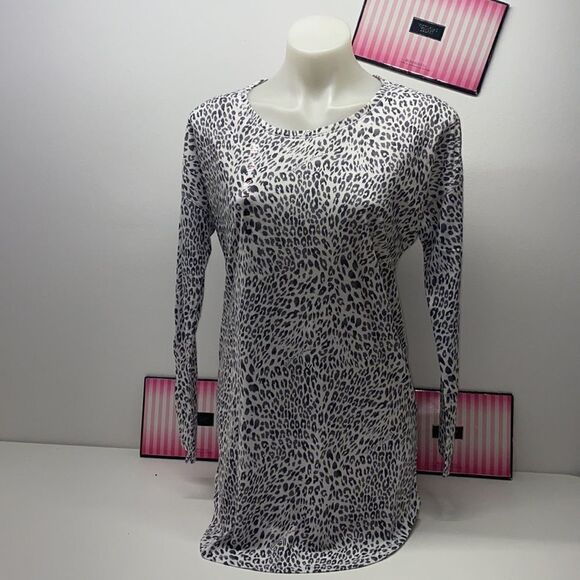 New! Victoria secret Sleep 😴 tee Dress - Picture 1 of 6